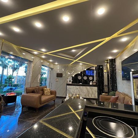 Al Farooq Hotel Apartmentsアンマン エクステリア 写真