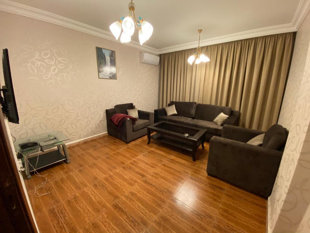 Al Farooq Hotel Apartmentsアンマン エクステリア 写真