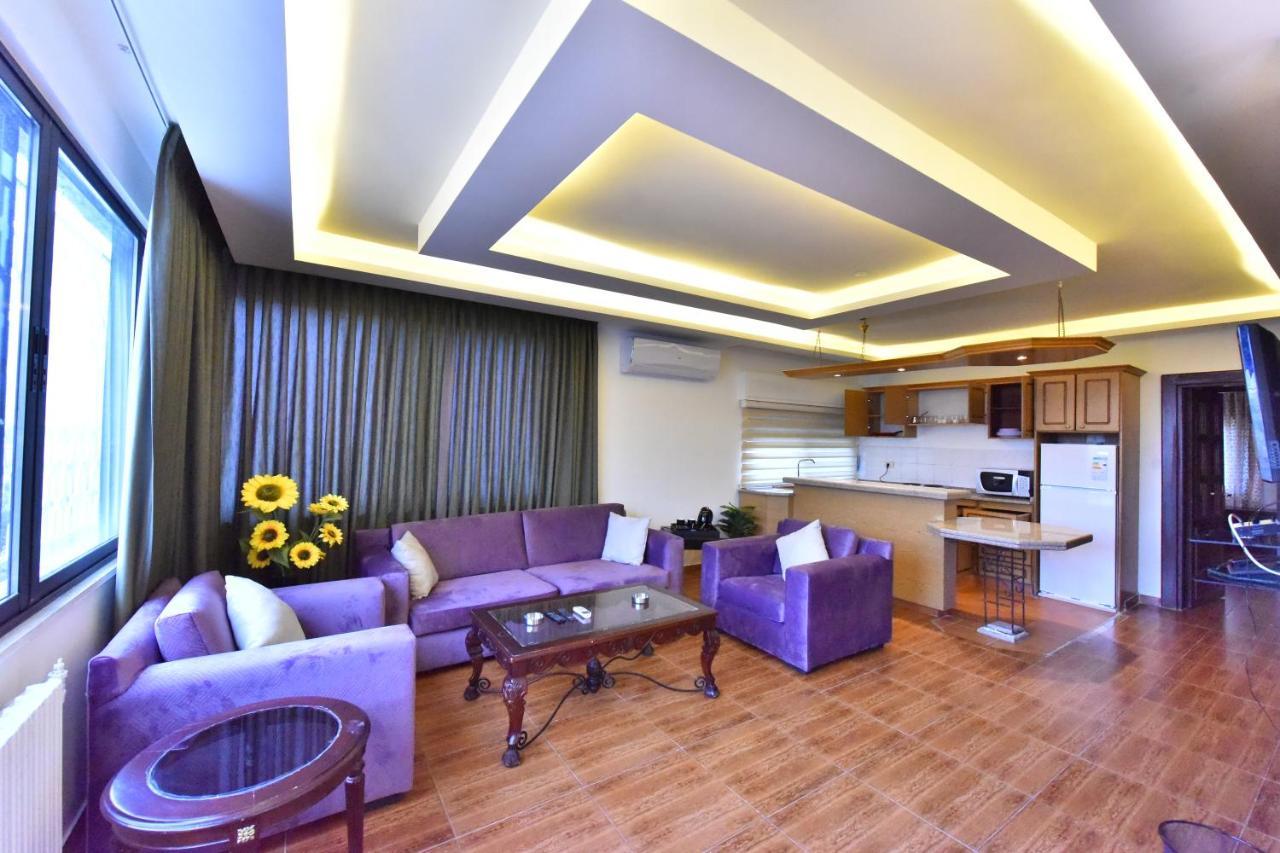 Al Farooq Hotel Apartmentsアンマン エクステリア 写真