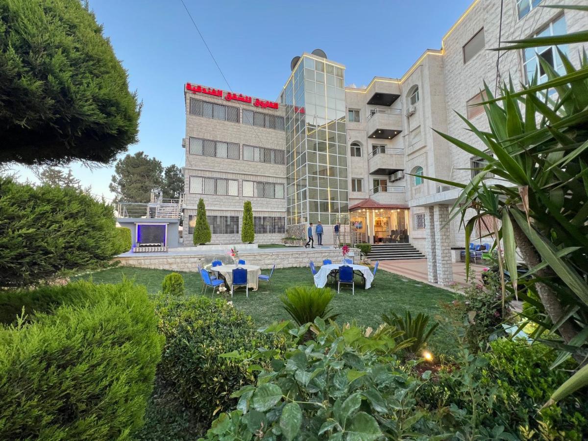Al Farooq Hotel Apartmentsアンマン エクステリア 写真